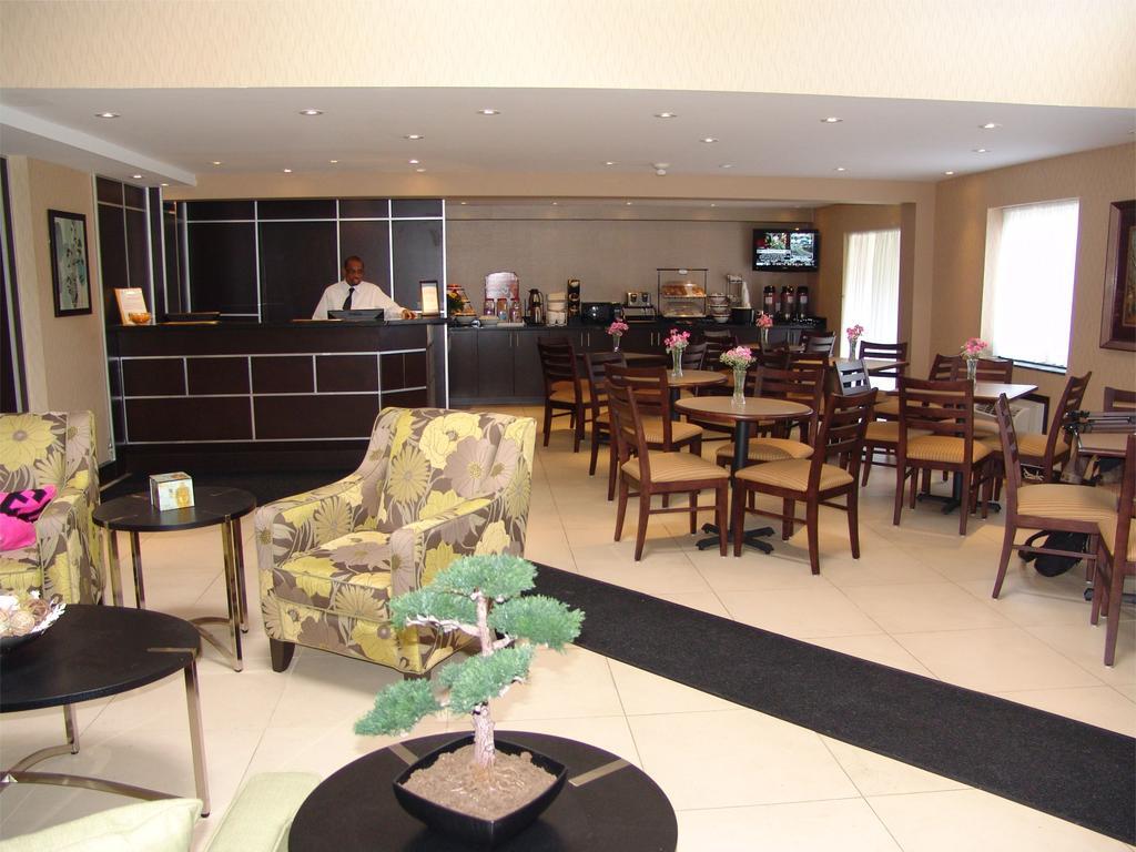 Comfort Inn East Scarborough Toronto Restaurant billede